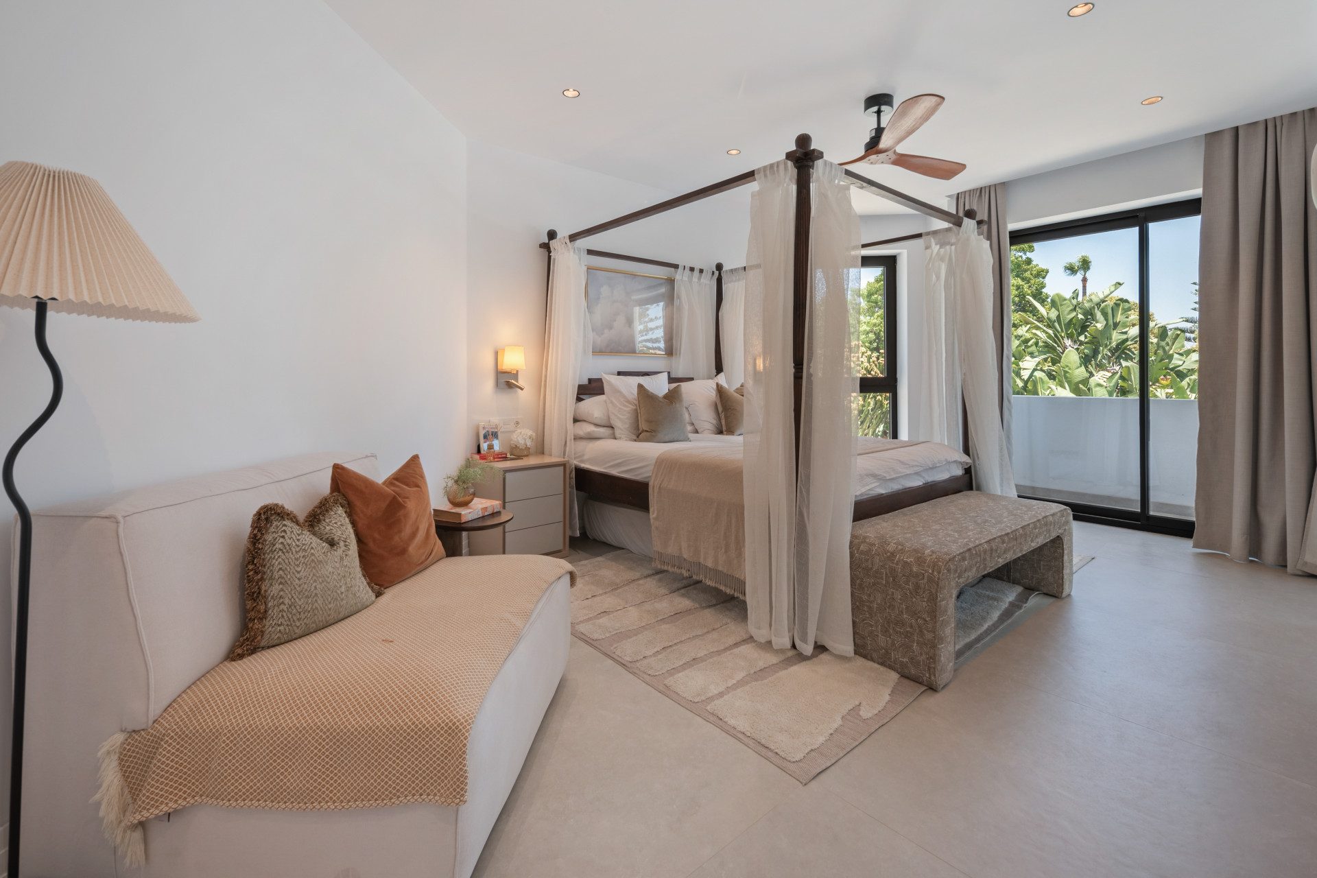 Poniente Claro — New Golden Mile, Marbella West
