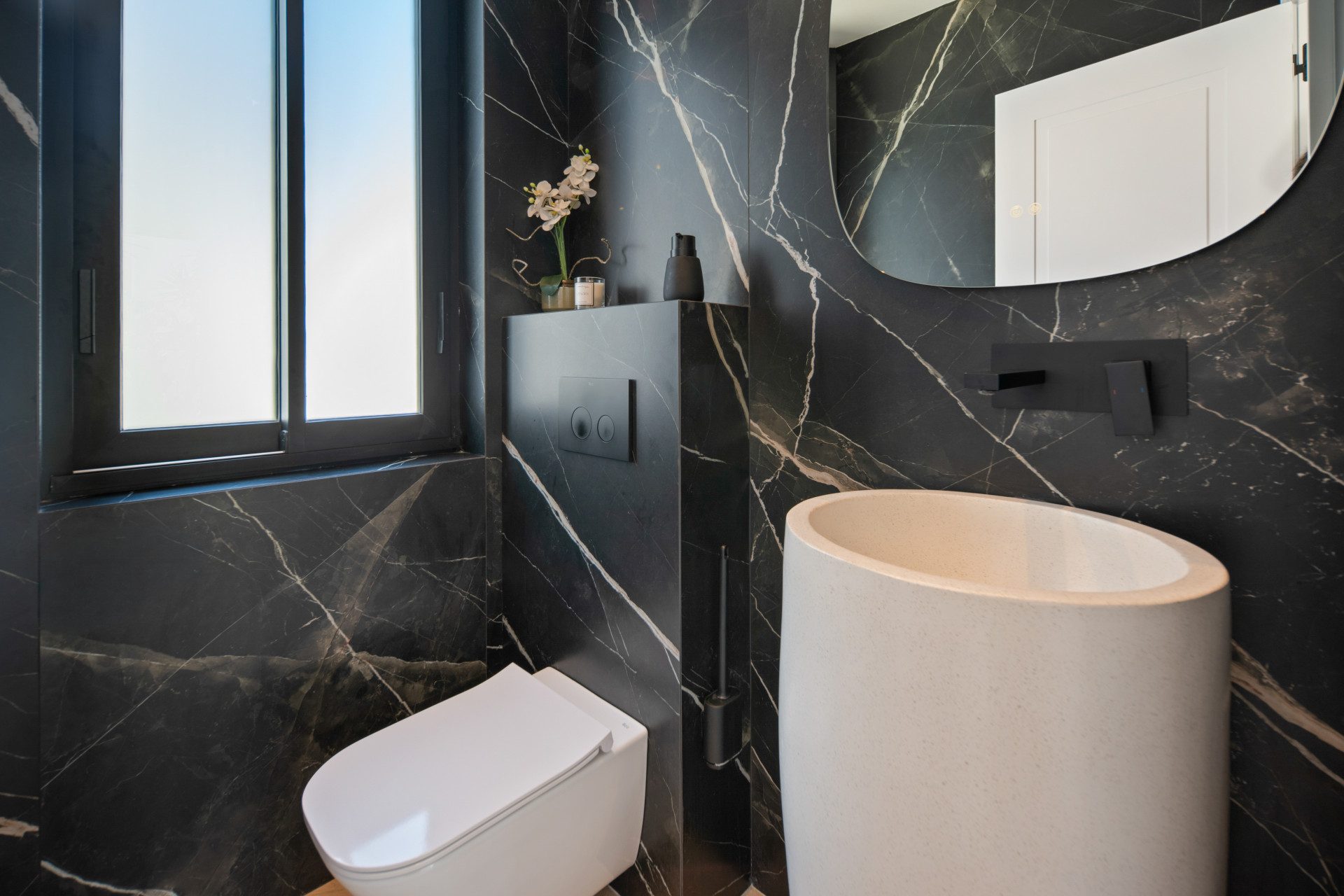 Poniente Claro — New Golden Mile, Marbella West