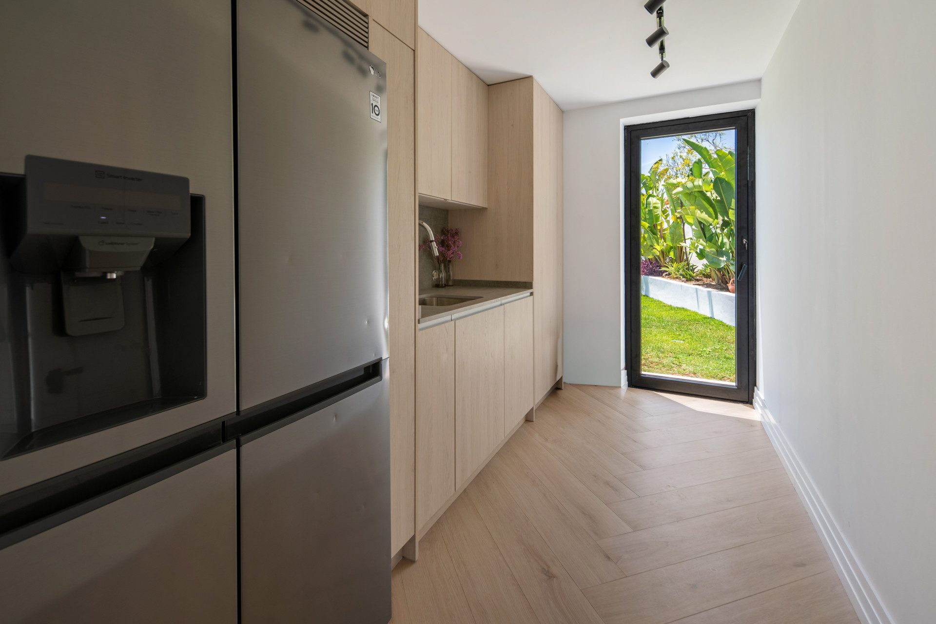 Poniente Claro — New Golden Mile, Marbella West