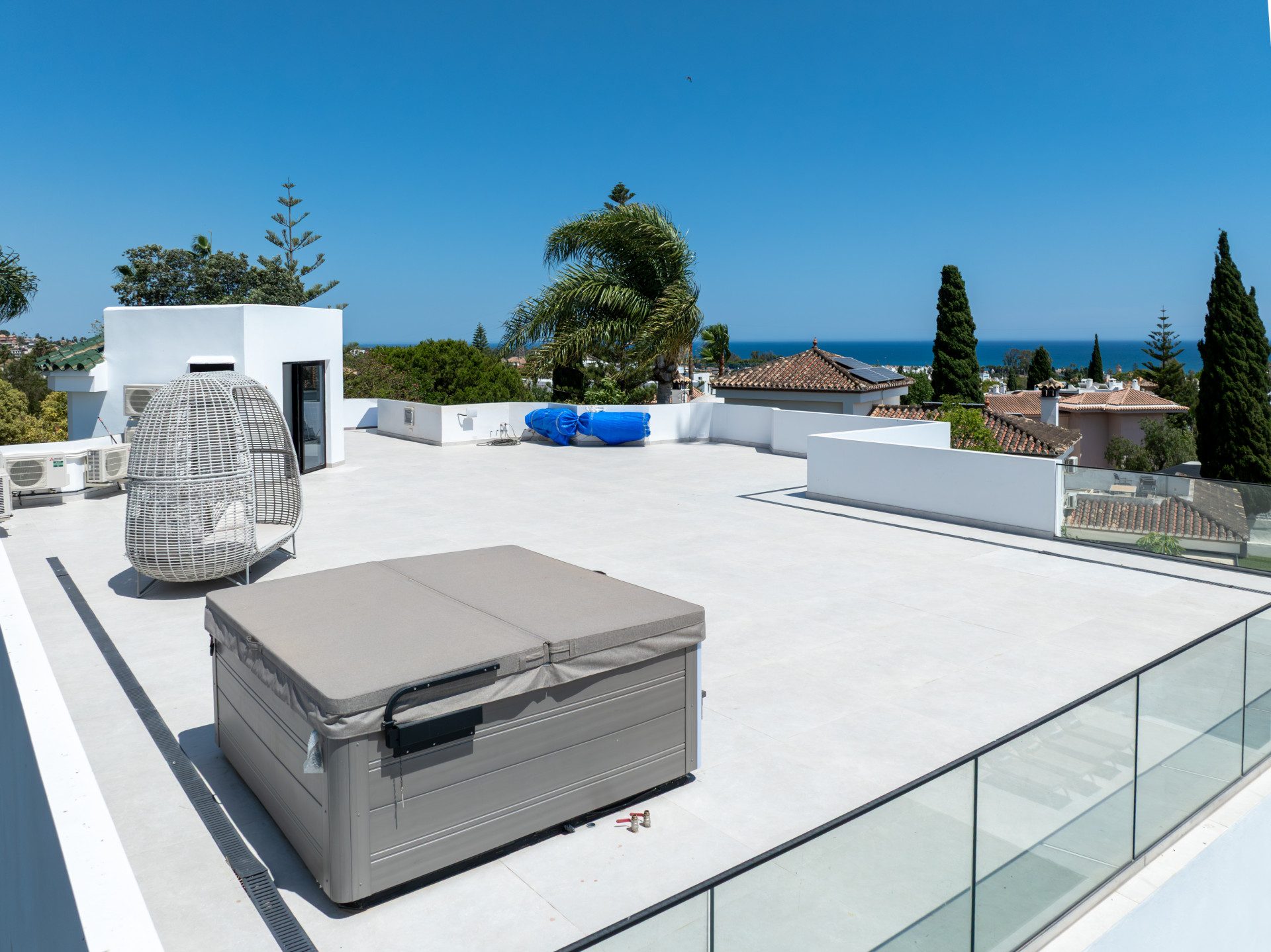 Poniente Claro — New Golden Mile, Marbella West