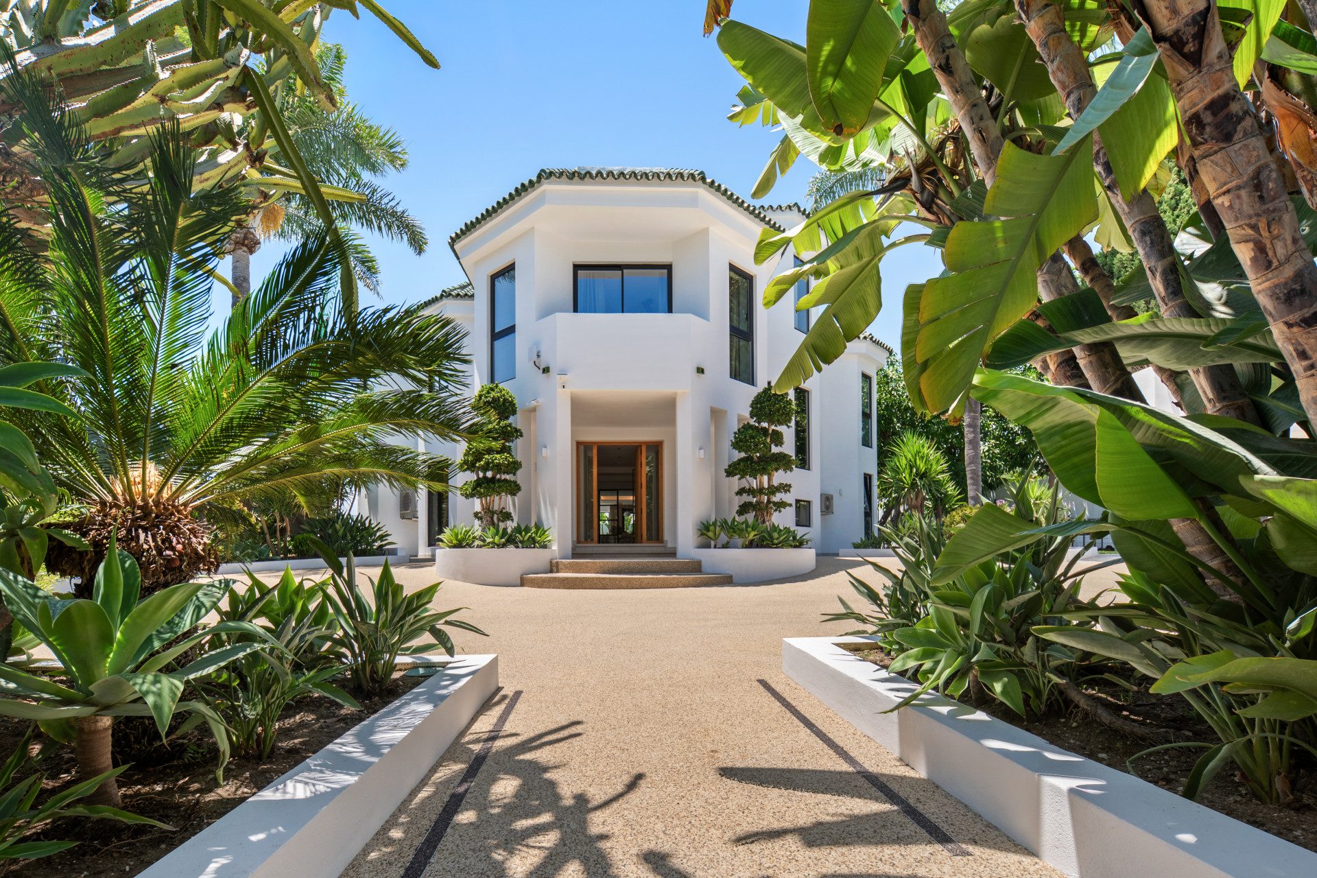 Poniente Claro — New Golden Mile, Marbella West