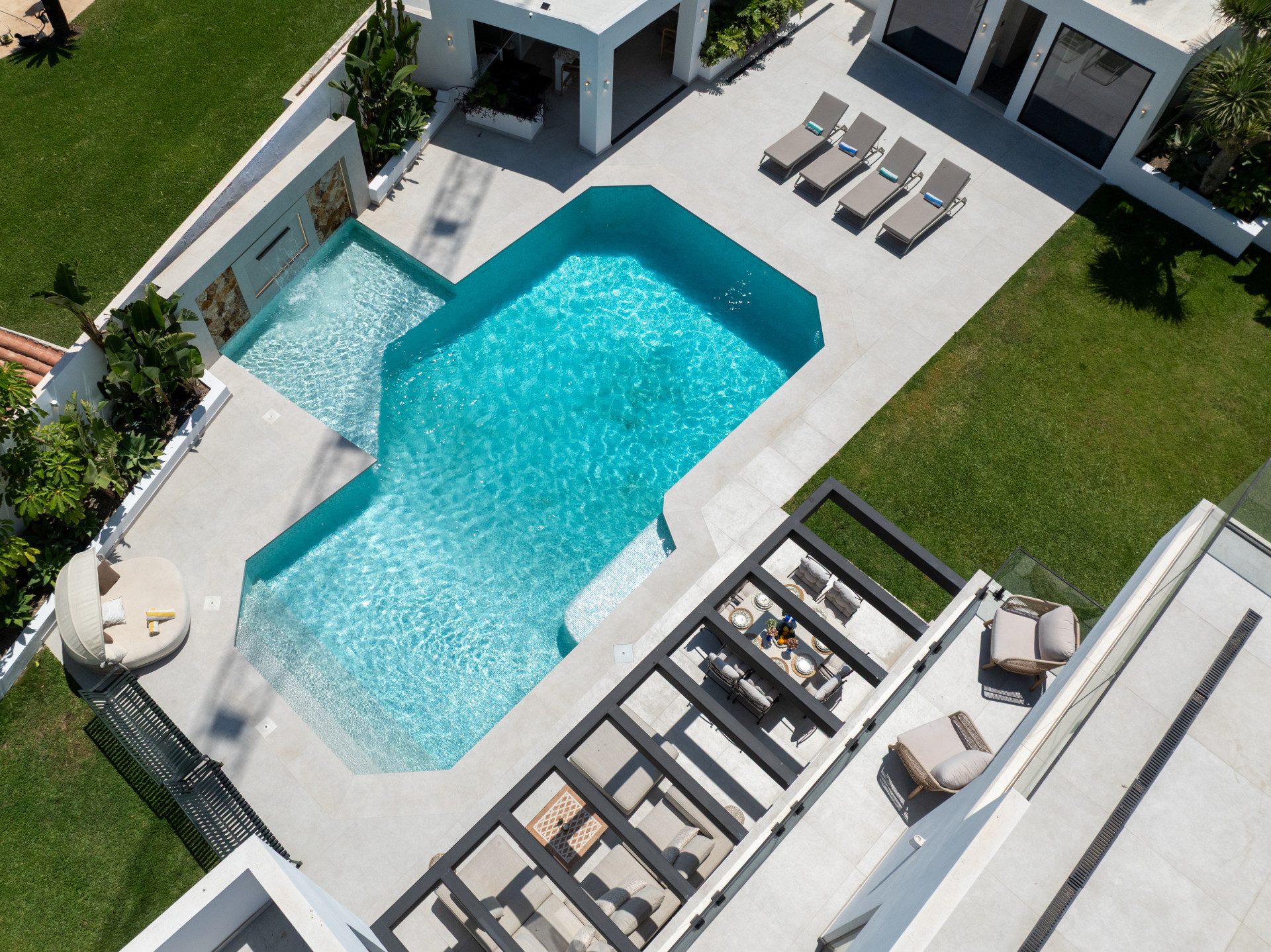 Poniente Claro — New Golden Mile, Marbella West