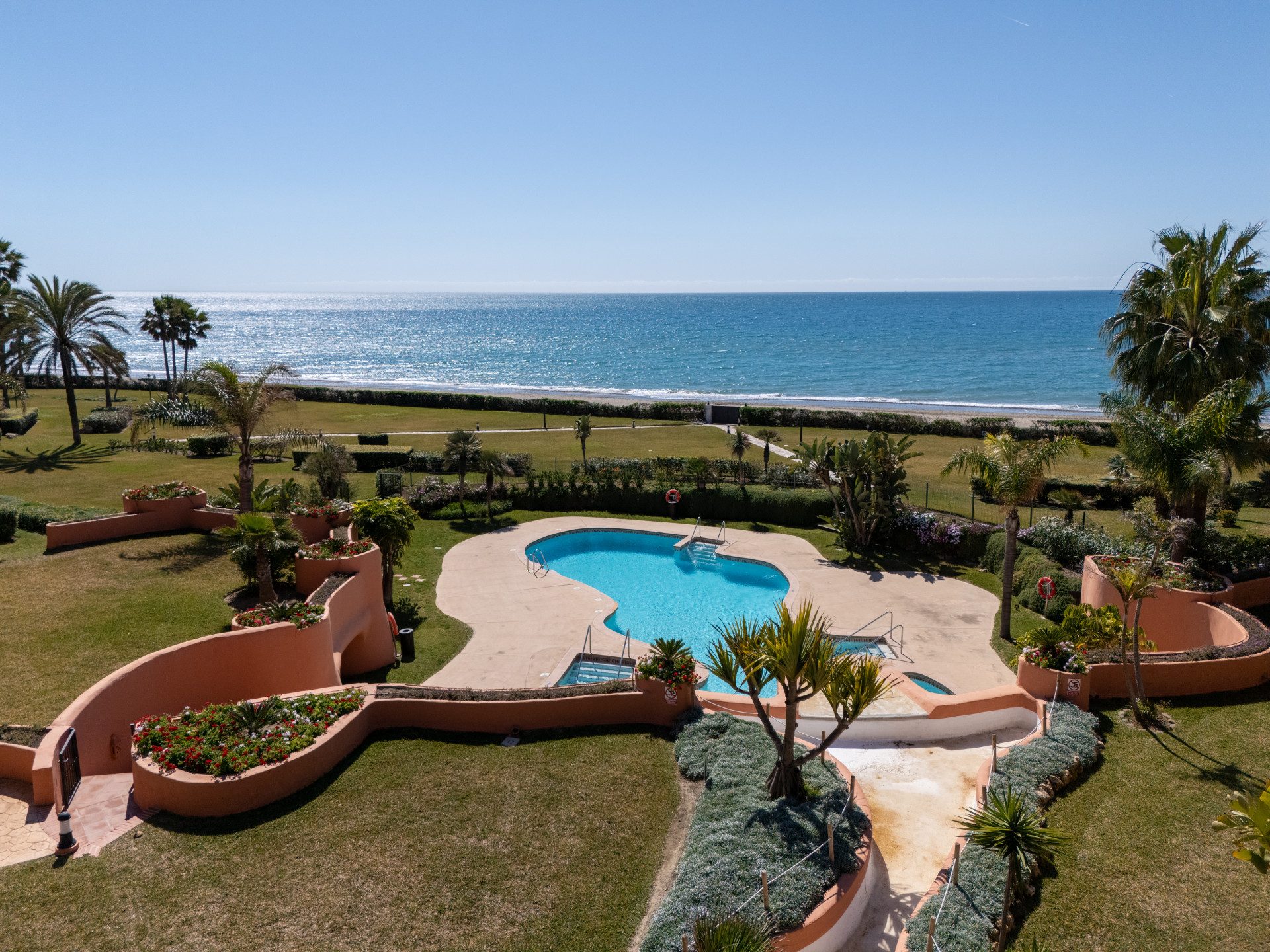 Terraza Levante — Marbella East, Marbella