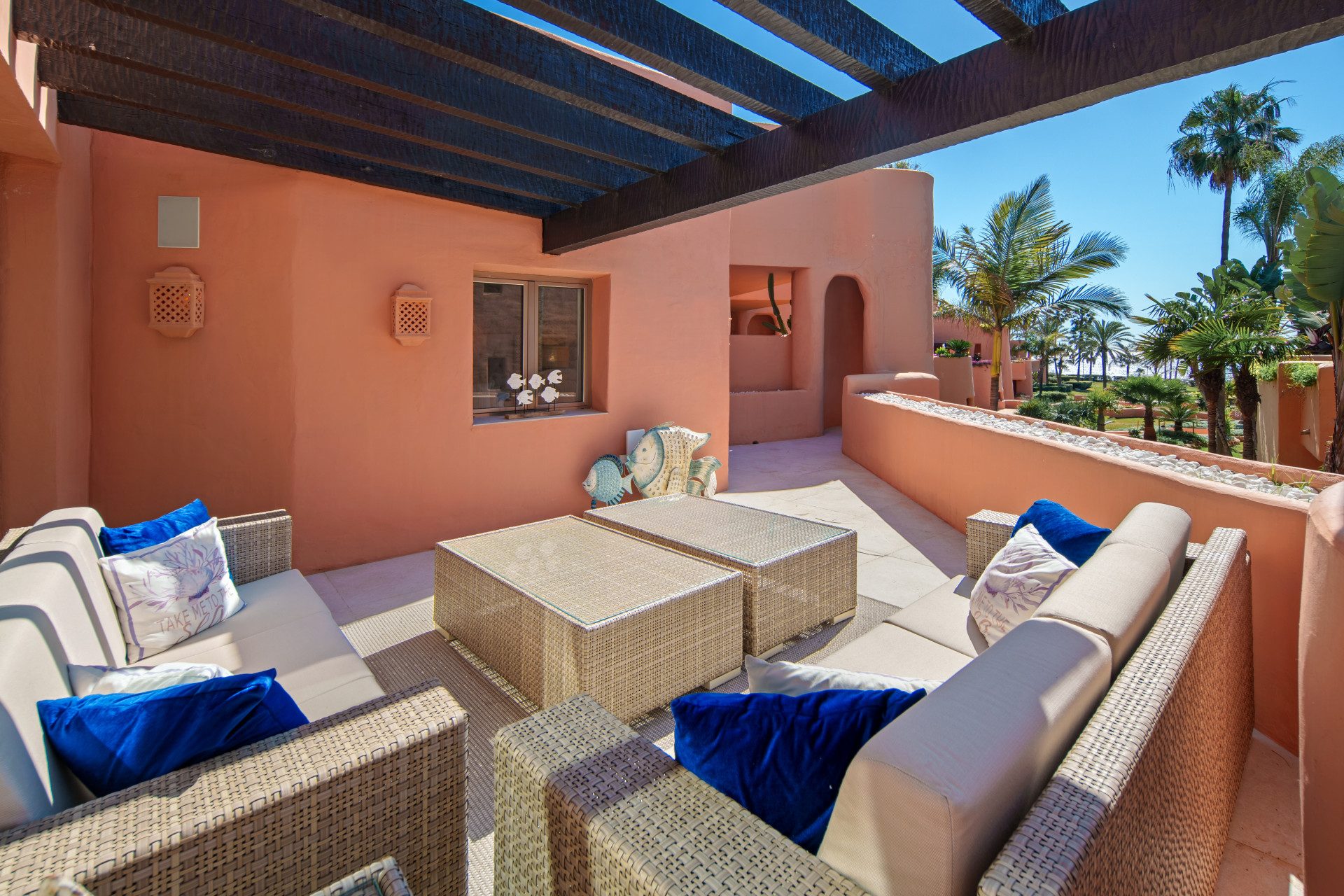 Terraza Levante — Marbella East, Marbella