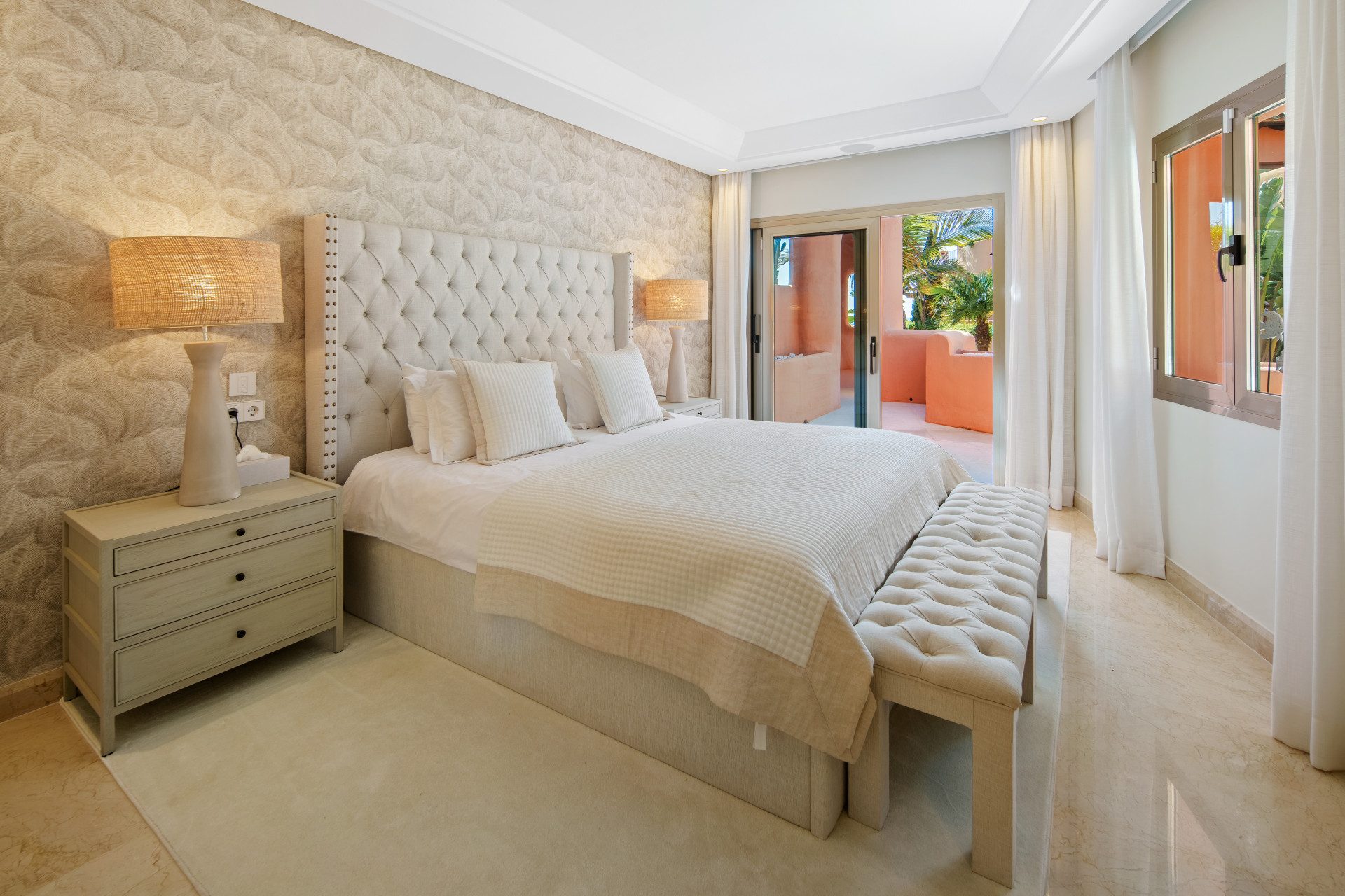 Terraza Levante — Marbella East, Marbella