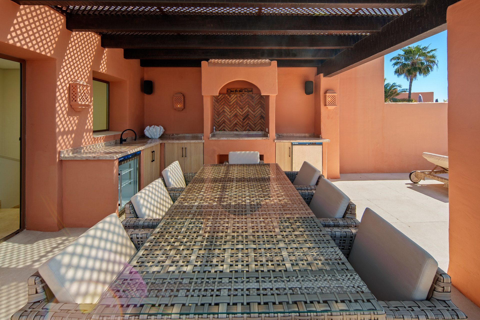 Terraza Levante — Marbella East, Marbella