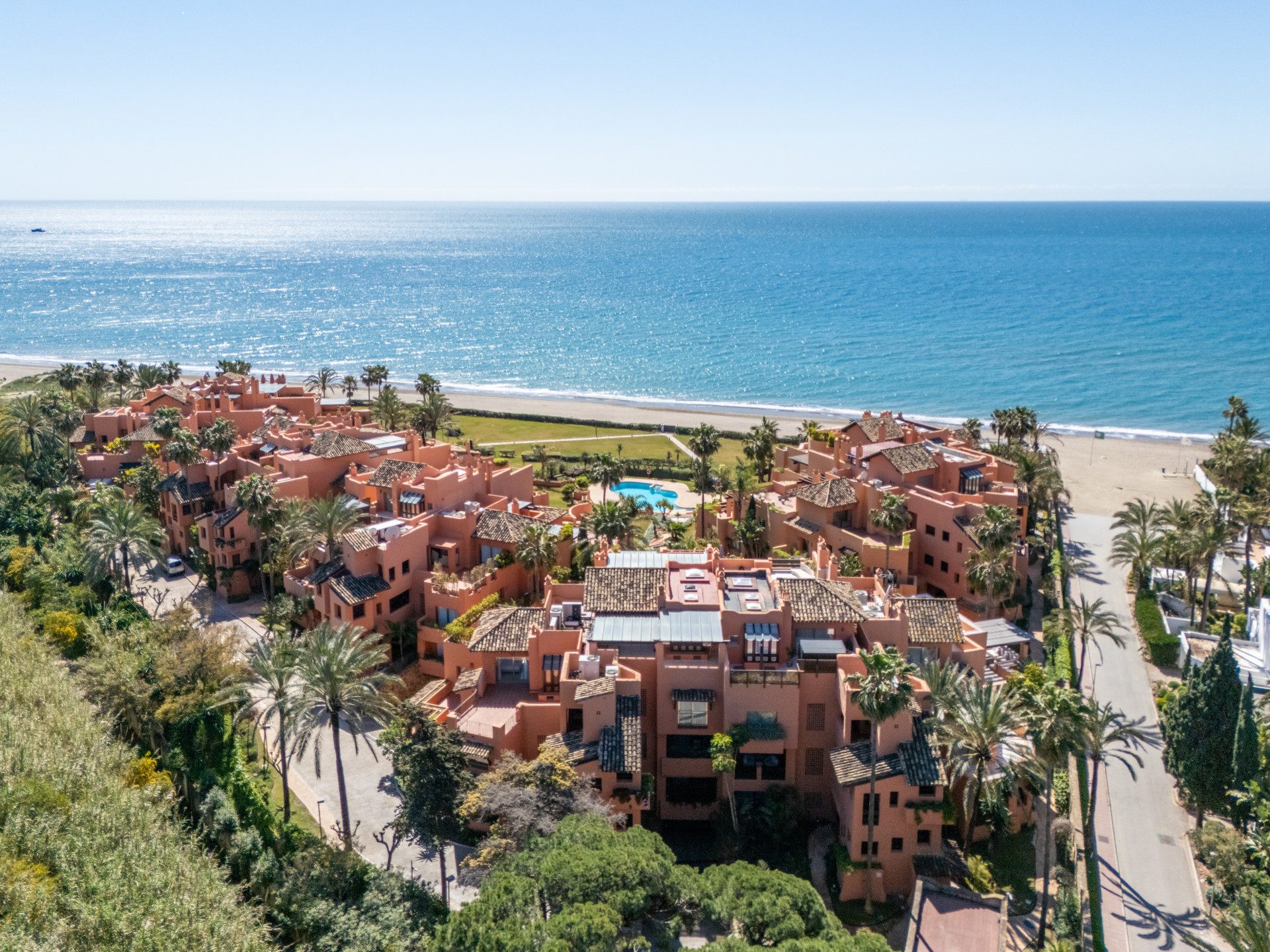 Terraza Levante — Marbella East, Marbella